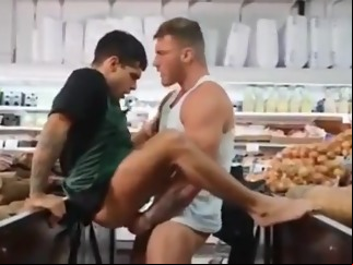 aisle clean gayxxx